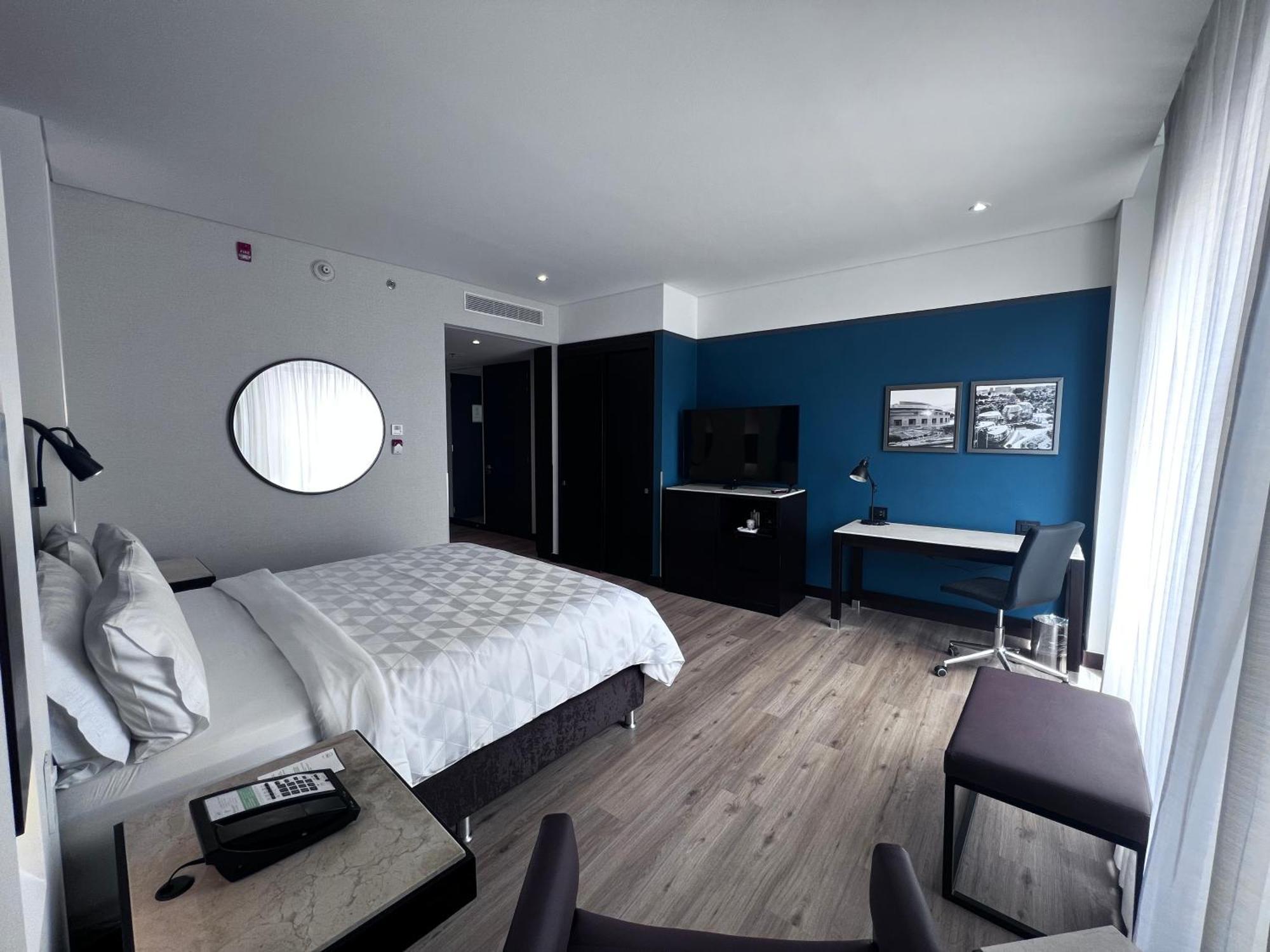 Holiday Inn Bogota Airport By Ihg Ngoại thất bức ảnh
