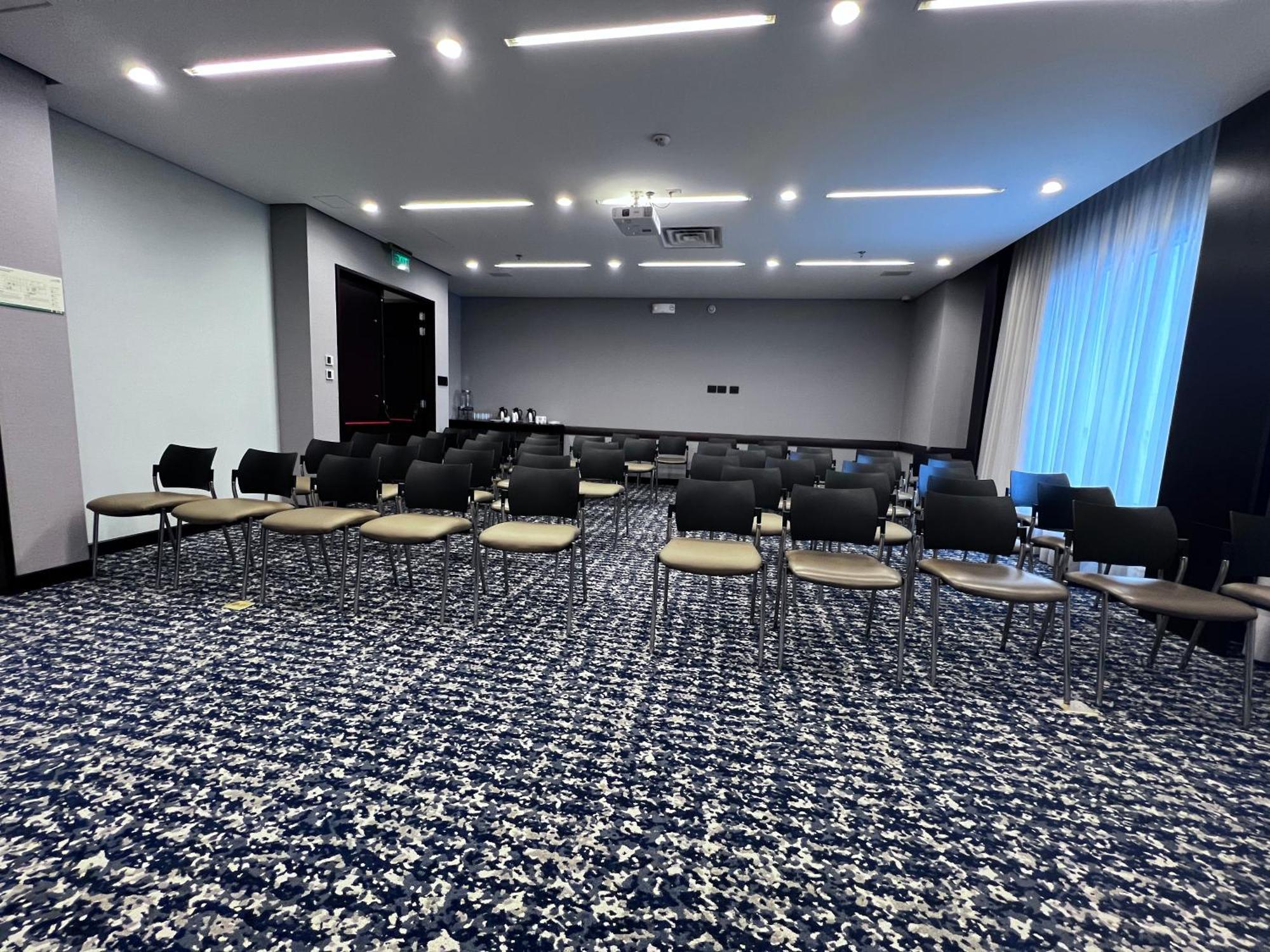 Holiday Inn Bogota Airport By Ihg Ngoại thất bức ảnh