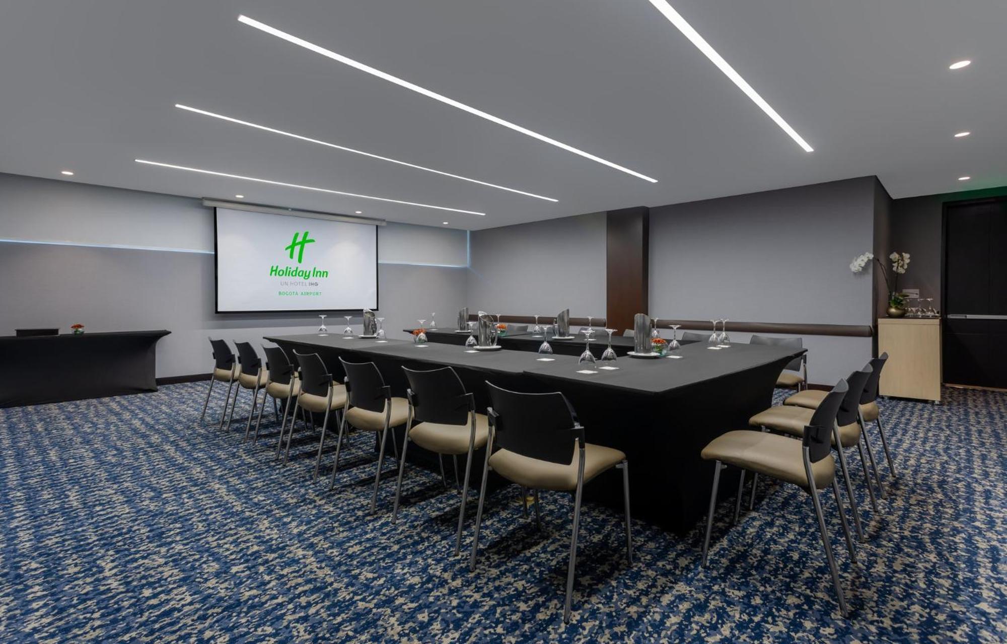 Holiday Inn Bogota Airport By Ihg Ngoại thất bức ảnh