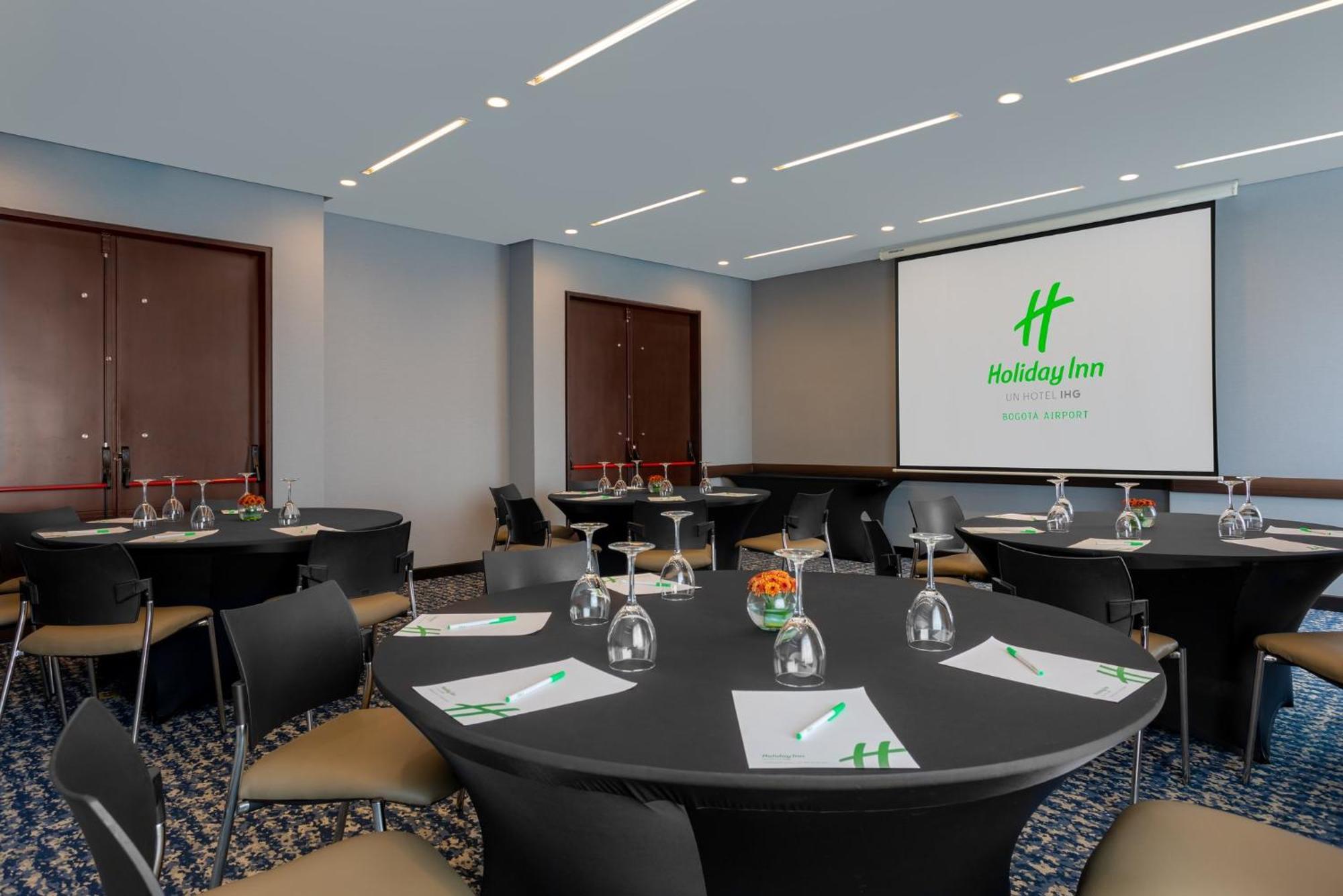 Holiday Inn Bogota Airport By Ihg Ngoại thất bức ảnh