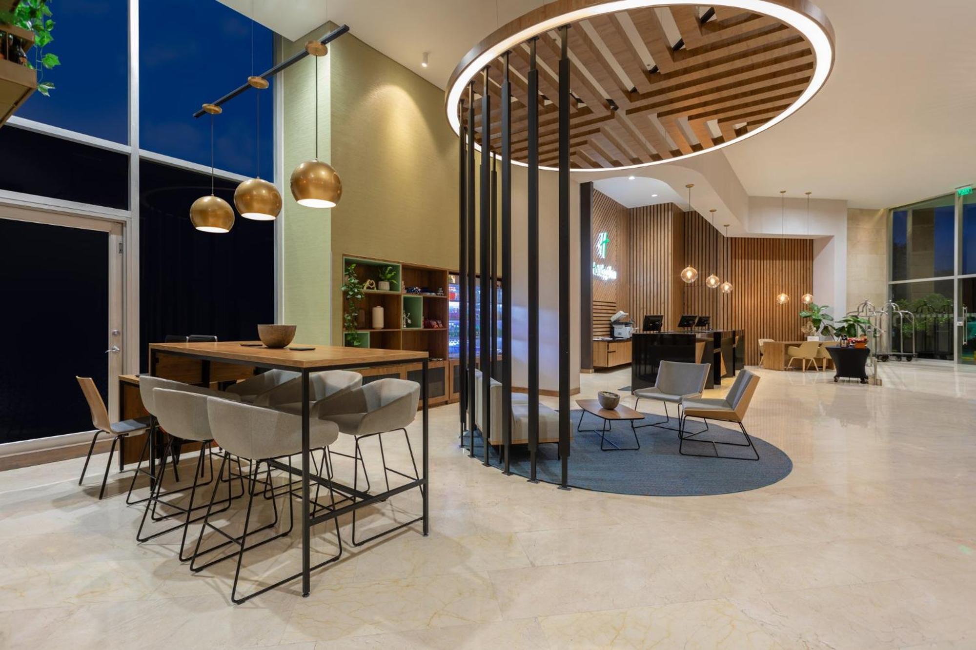 Holiday Inn Bogota Airport By Ihg Ngoại thất bức ảnh